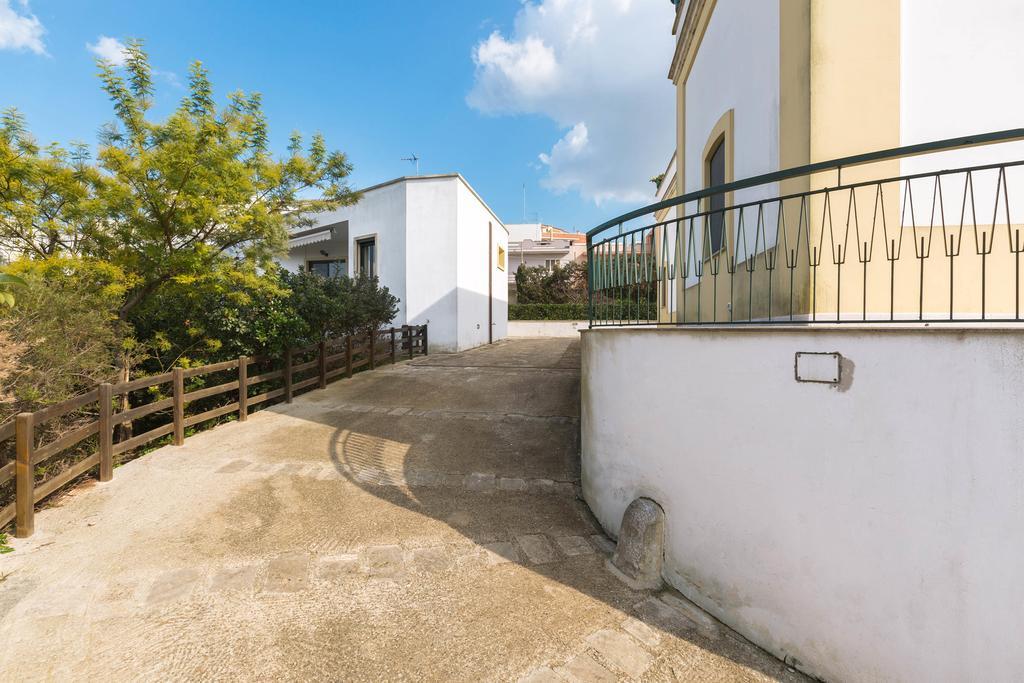 Dependance Le Tajate By Barbarhouse Villa Casarano Exterior photo